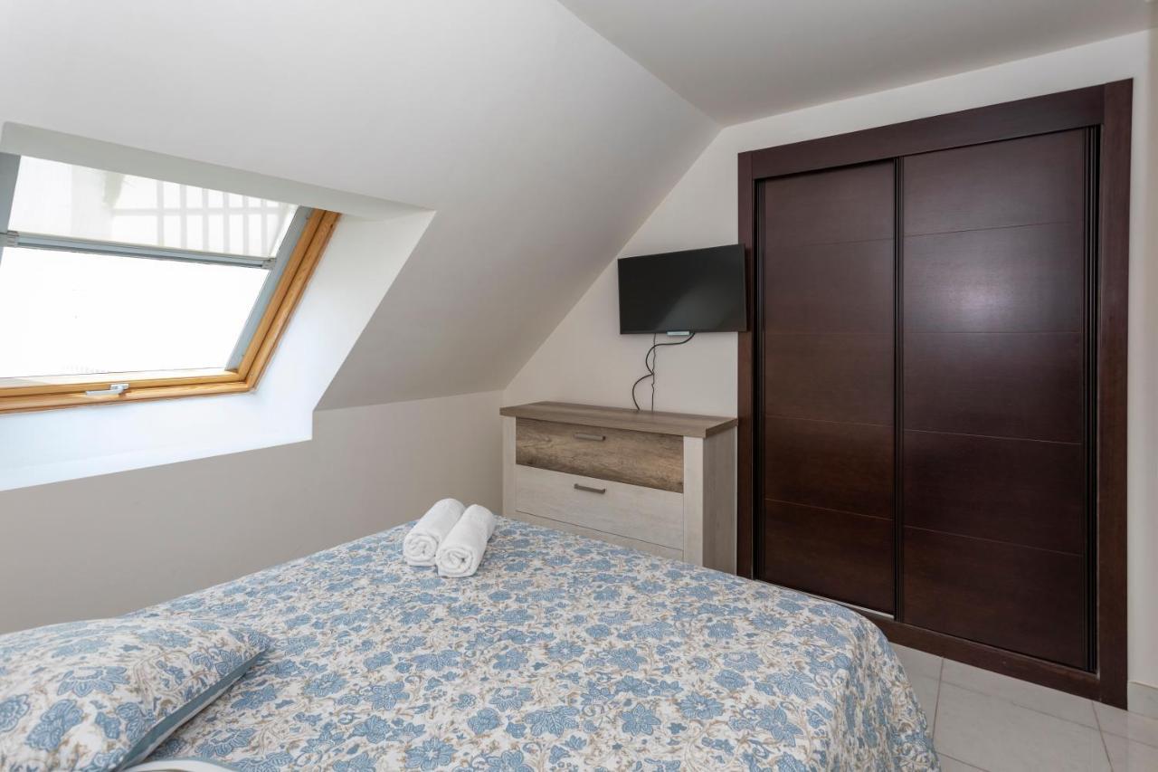 Appartement Nautilus Atico, 3 Dormitorios, Puerto, By Bookindenia *