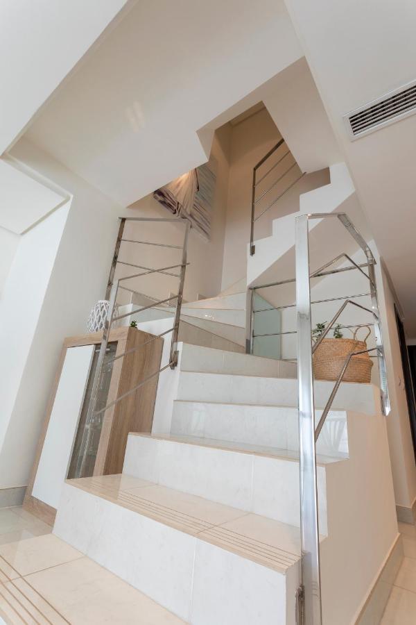 Appartement Nautilus Atico, 3 Dormitorios, Puerto, By Bookindenia